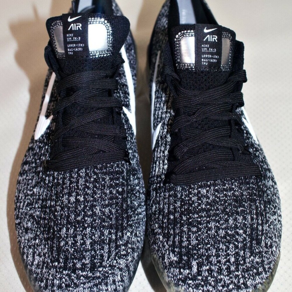 Nike Flyknit Vapormax Men Shoes- OPEN TO OFFERS !! - Picture 7 of 8